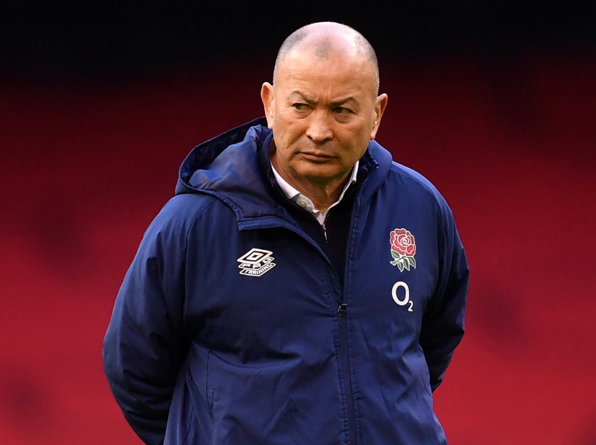 Eddie Jones refuses to blame referee for England&rsquo;s defeat by Wales