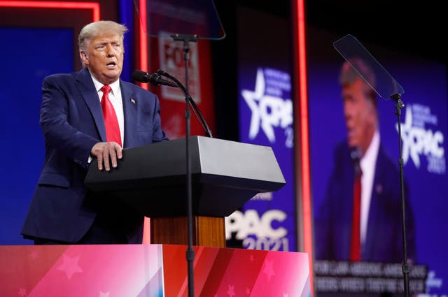 <p>El ex presidente de Estados Unidos, Donald Trump, habla en la Conferencia de Acción Política Conservadora en Orlando, Florida, Estados Unidos, el 28 de febrero de 2021. </p>
