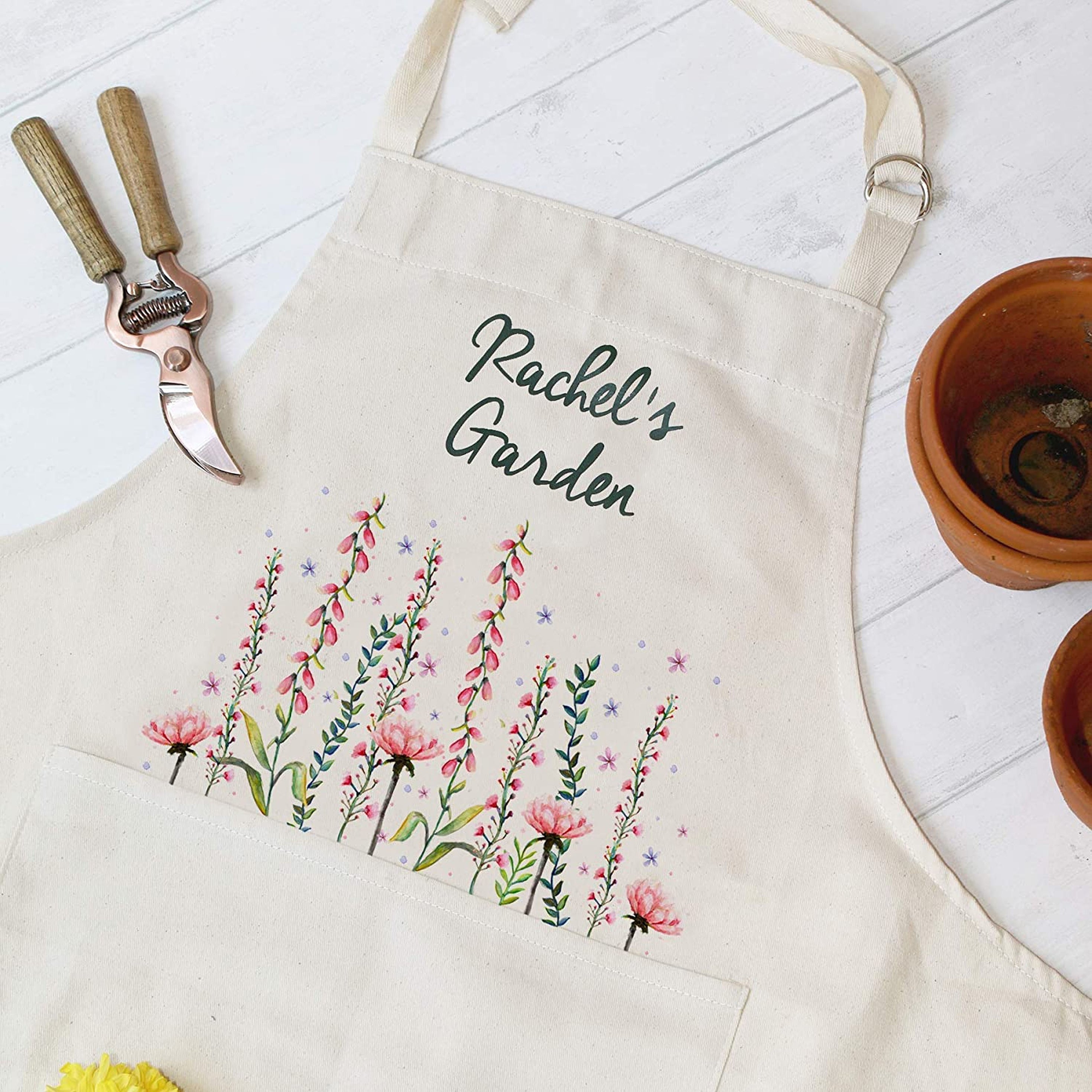 Personalised gardening apron (Amazon Handmade/PA)