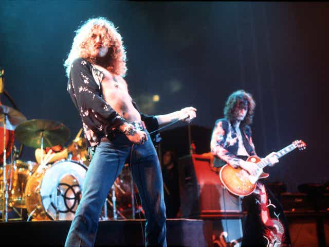 Robert Plant and Jimmy Page on stage