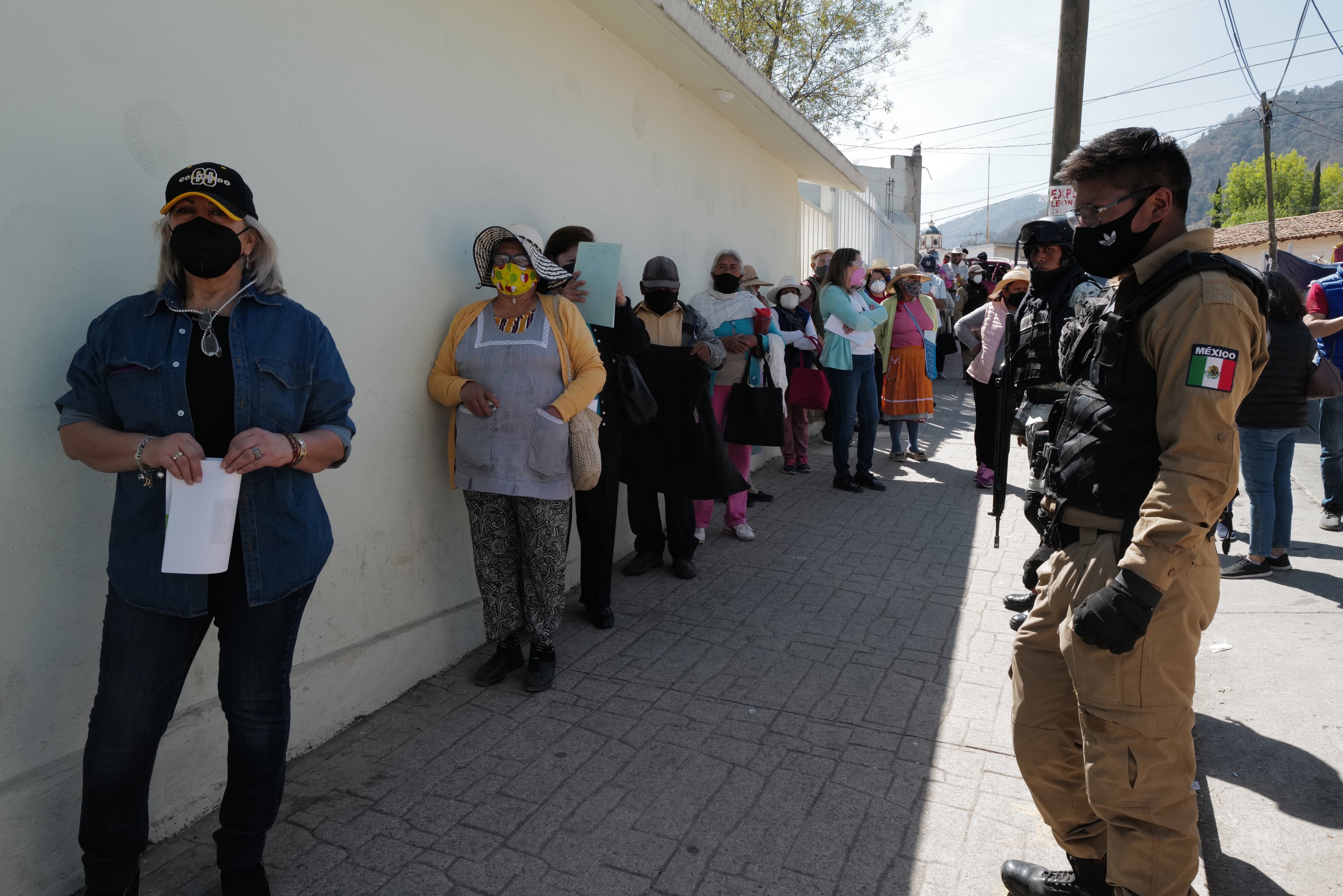 Troops secure the vaccination centre in San Pedro