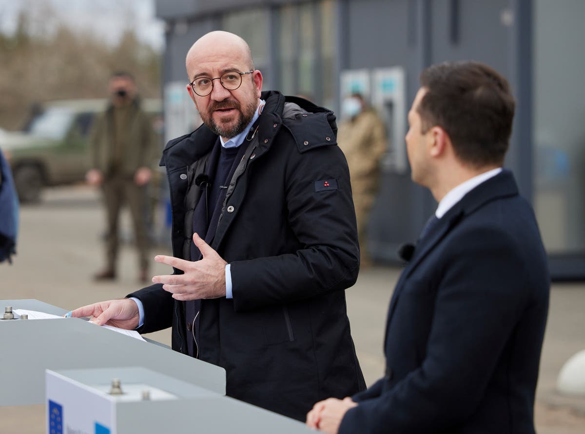 Top EU official pledges more support for Ukraine