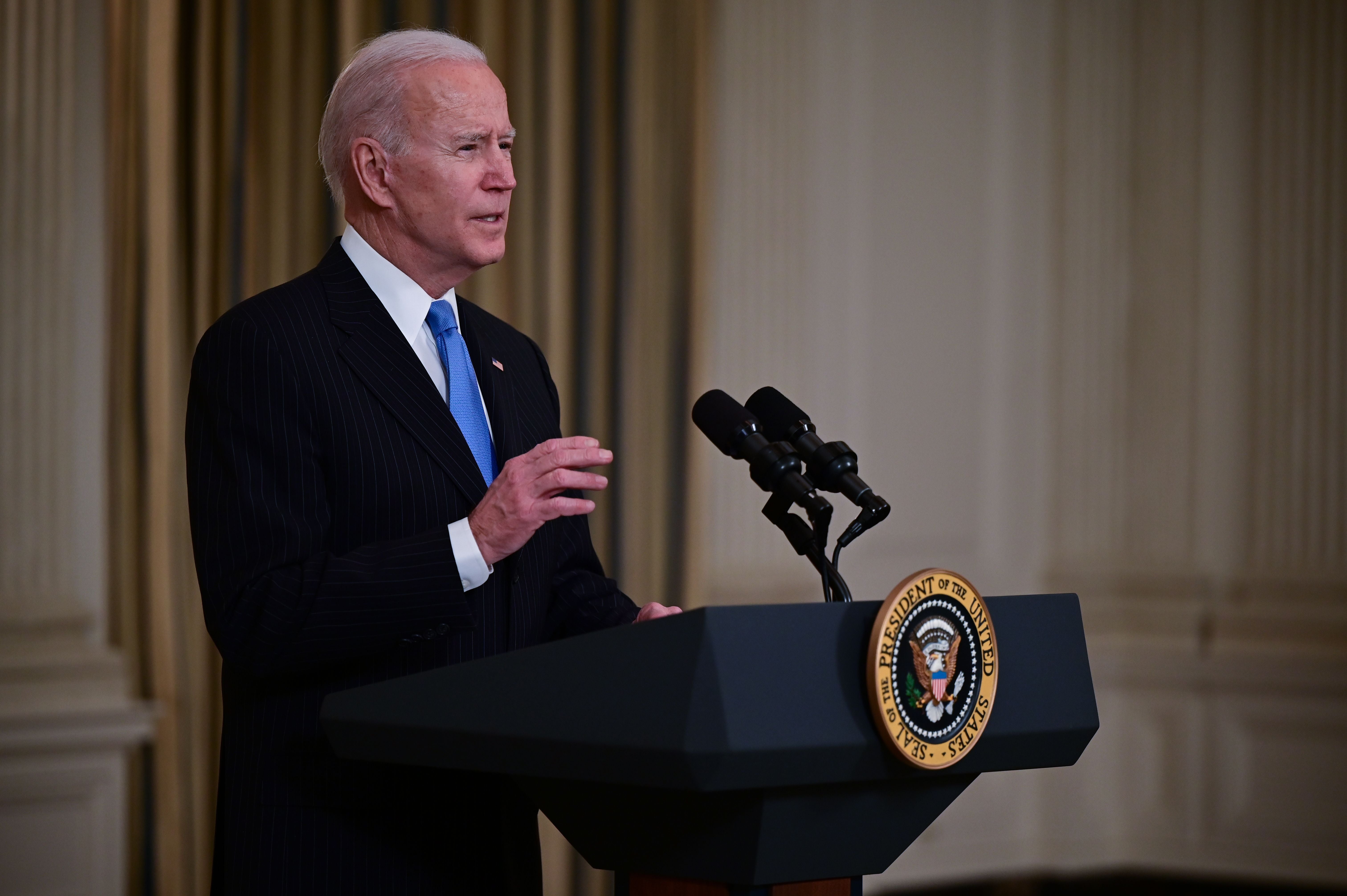 <p> “Tratemos el aprendizaje en persona como el servicio esencial que es”, dijo Biden.</p>