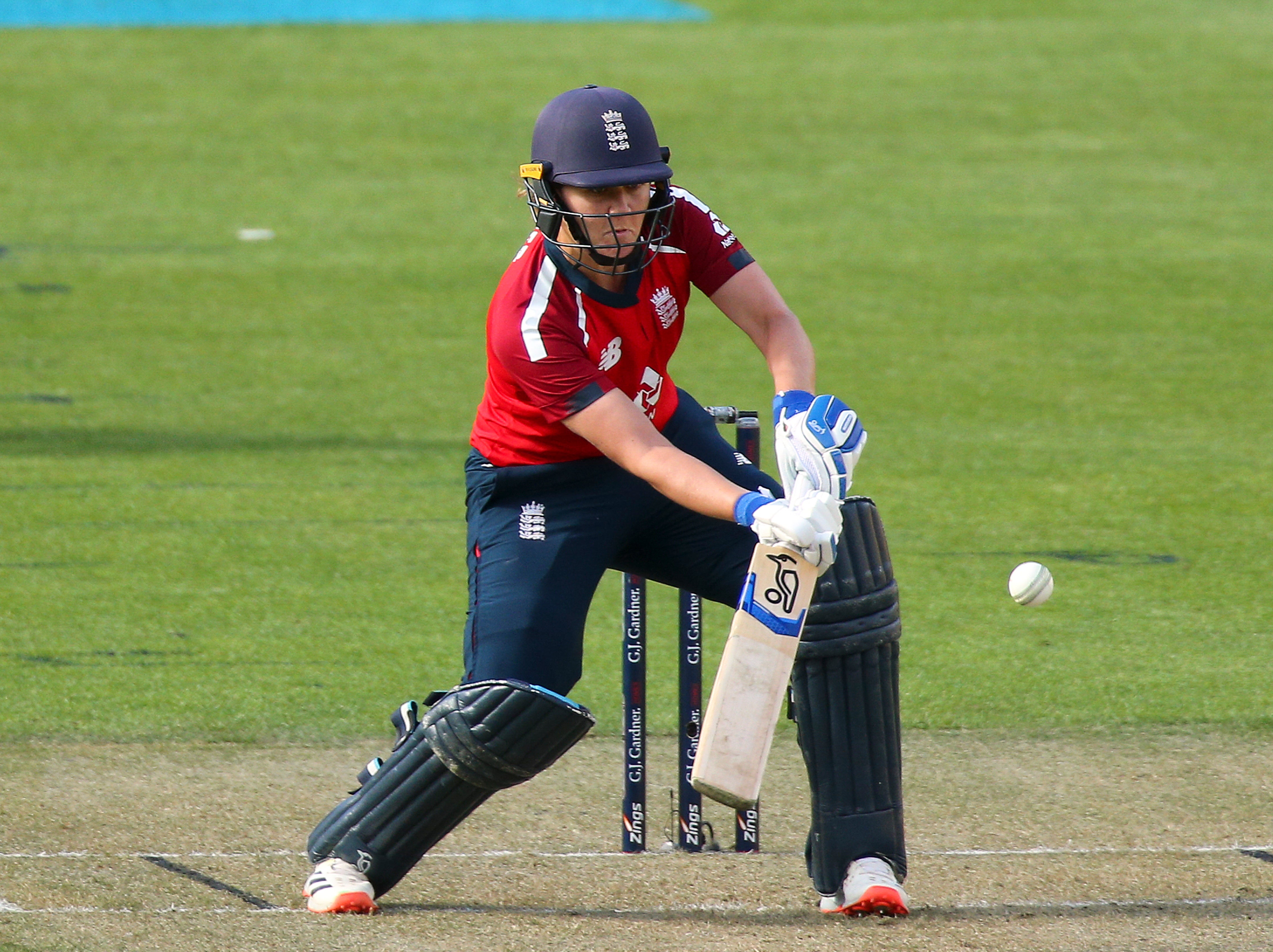 Nat Sciver stars with bat and ball
