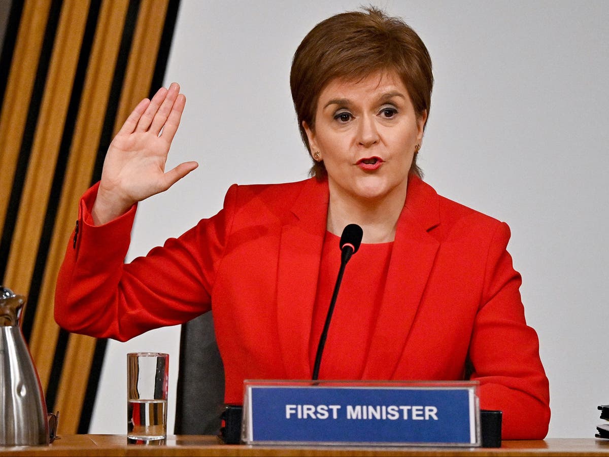 Nicola Sturgeon apologises to women &lsquo;failed&rsquo; by botched Salmond investigation
