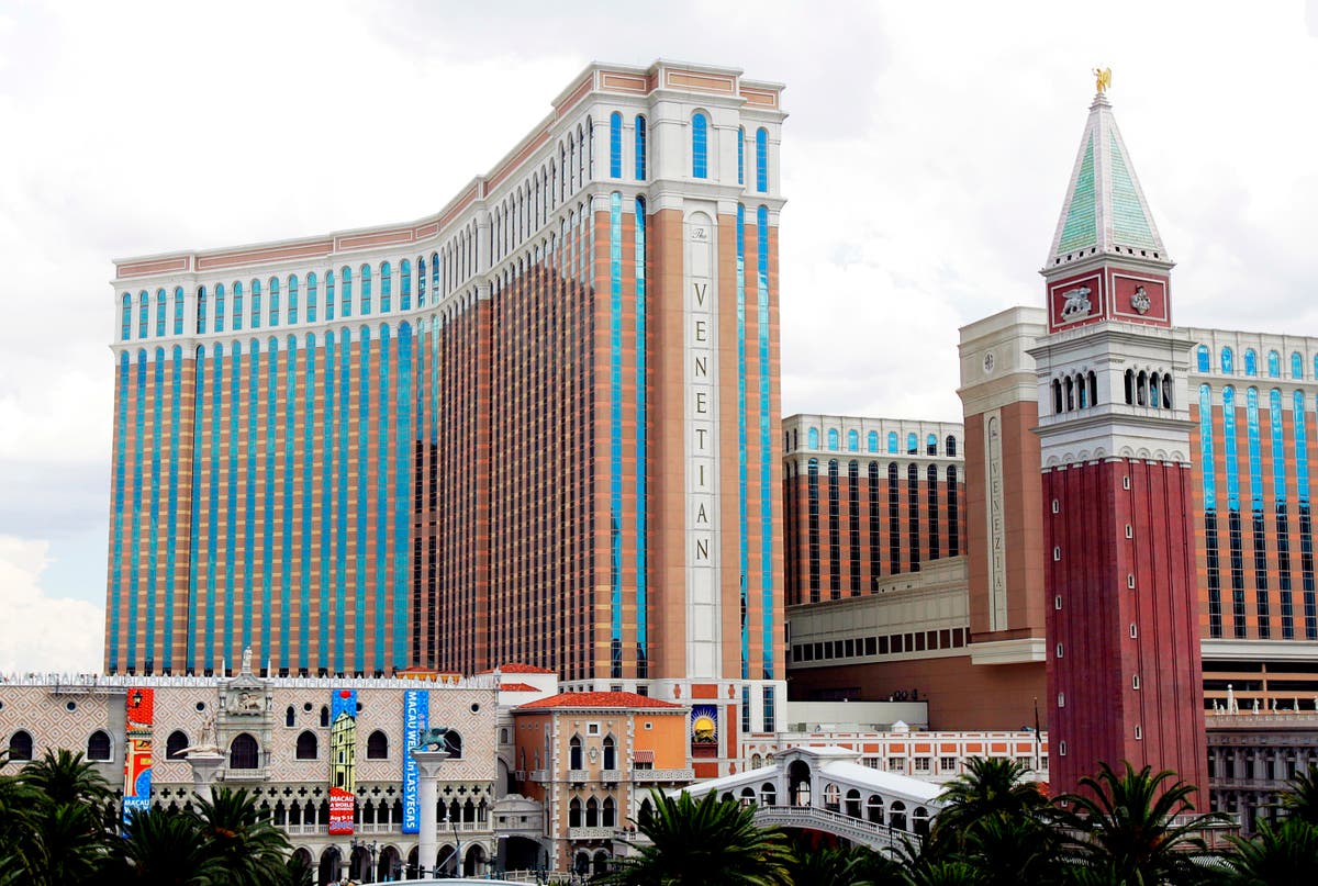 Las Vegas Sands sells the Venetian, Sands Expo for $6.25B