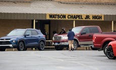 Boy shot at Arkansas junior high dies