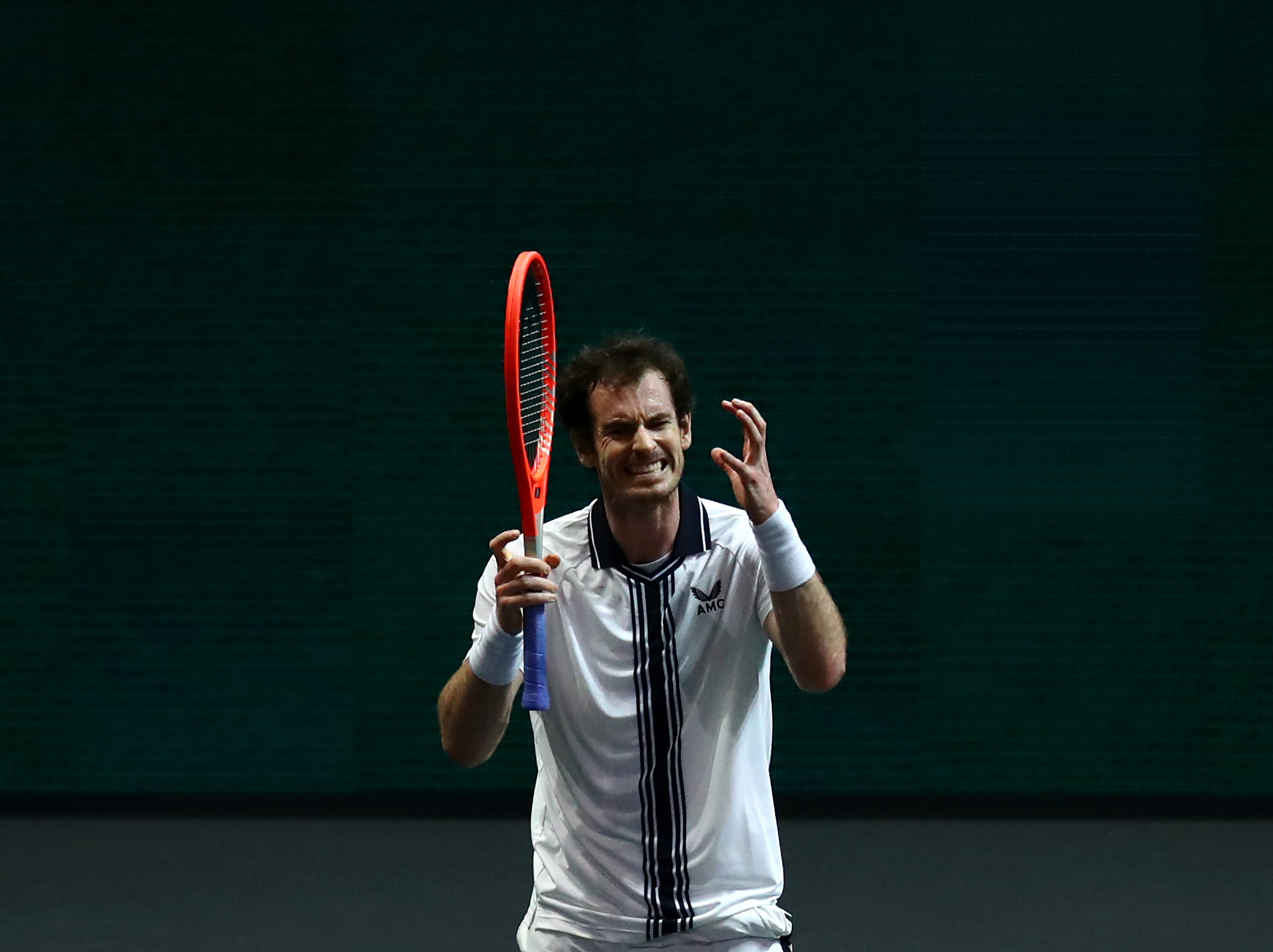 Andy Murray reacts to losing a point