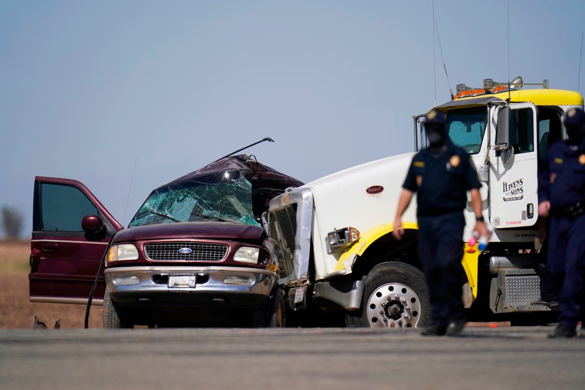 9 in SUV have major injuries in border crash that killed 13 
