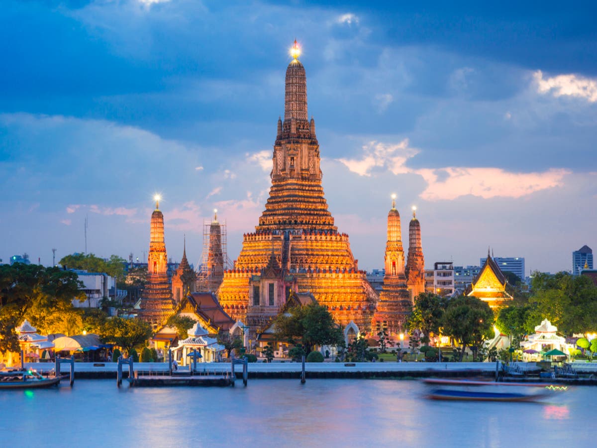 Η Ταϊλάνδη σκέφτεται να ανοίξει στους εμβολιασμένους ταξιδιώτες αυτό το καλοκαίρι