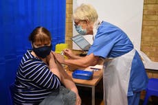 Covid news - live: Boris Johnson accused of ditching NHS pay rise promise as calls grow for mass slow handclap