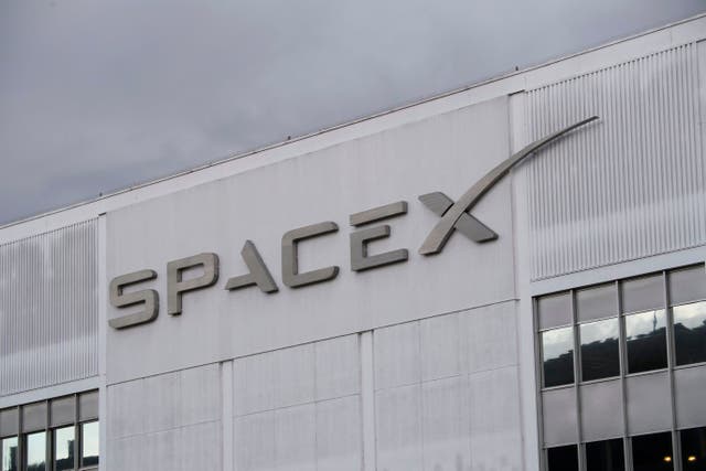 <p>File image: SpaceX was offered the papuan island for space launches last year in December</p>