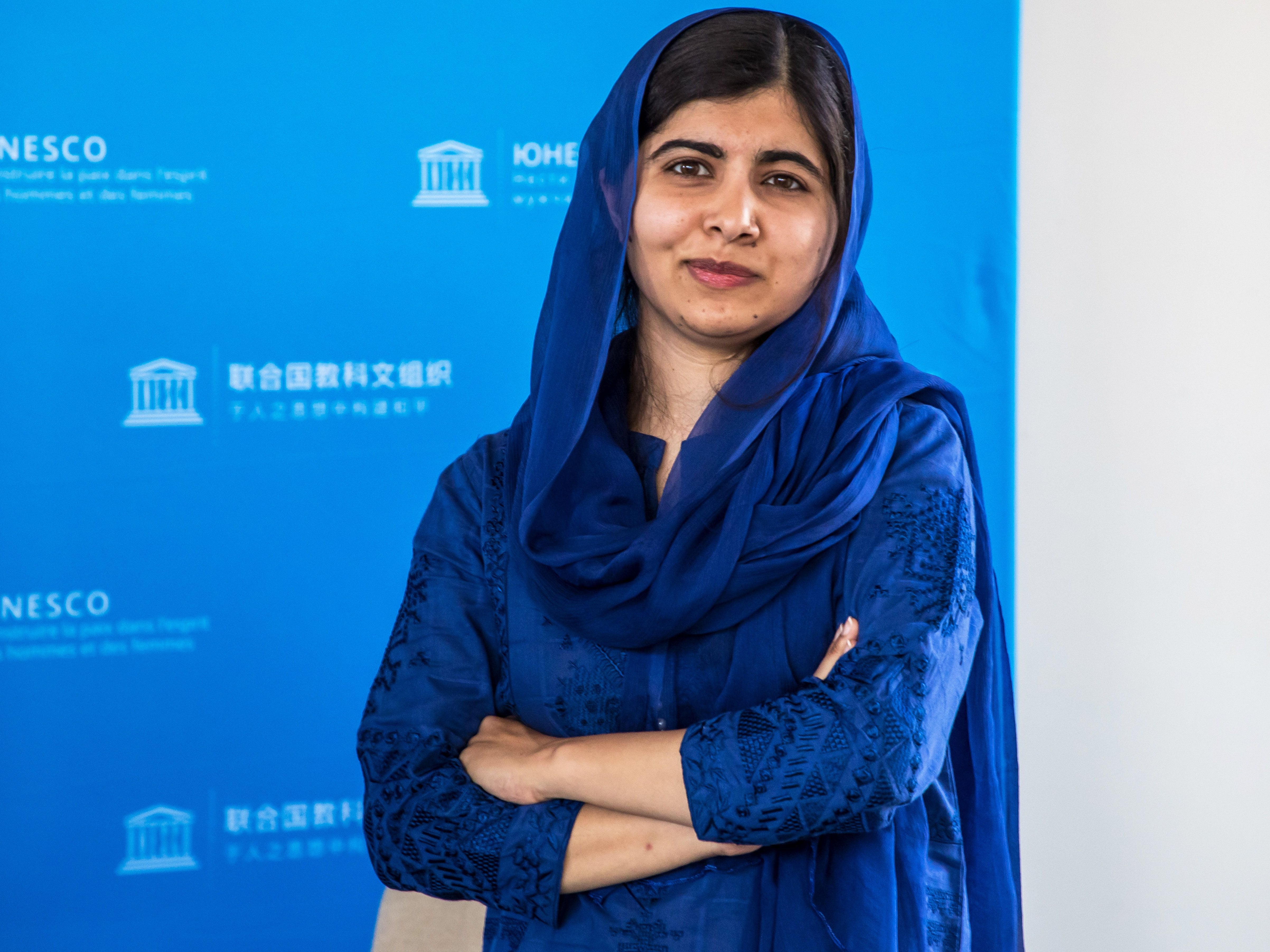 Malala Says Her Headscarf Does Not Mean She Is ‘oppressed In Vogue Interview The Independent