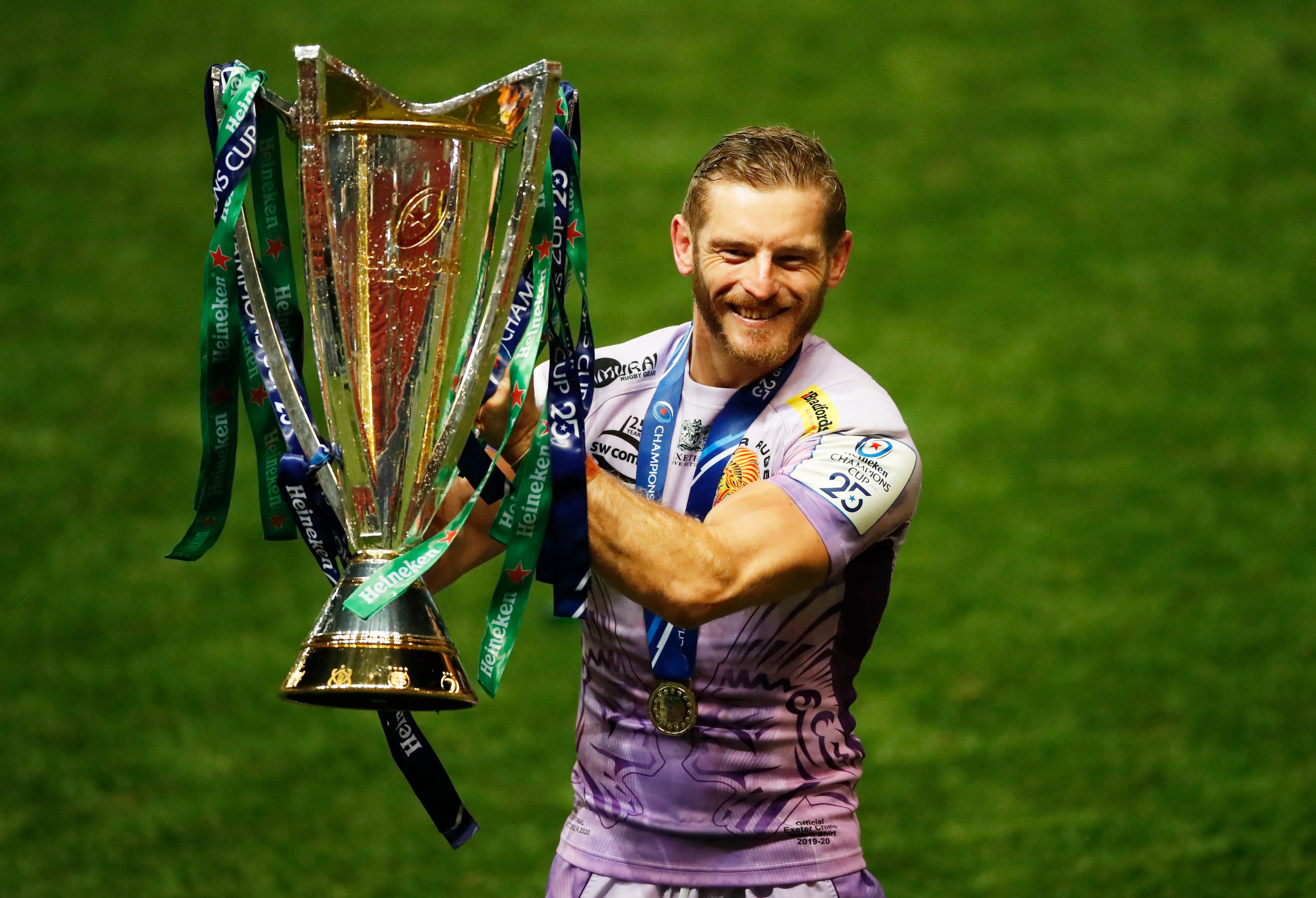 Exeter Chiefs' Gareth Steenson lifts the trophy