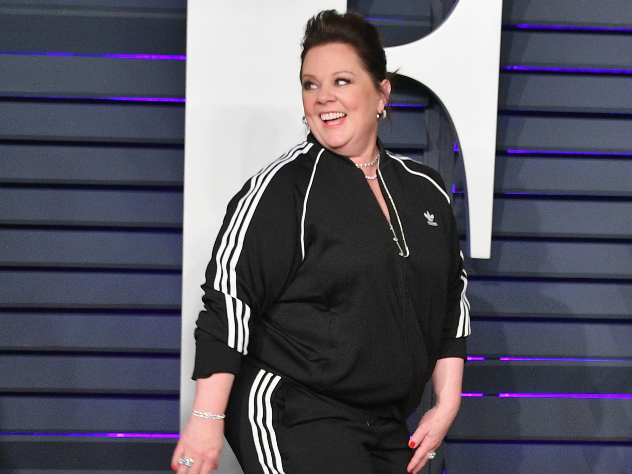 Melissa McCarthy says she was ‘flipped off’ for wearing an Adidas tracksuit to Vanity Fair Oscars party