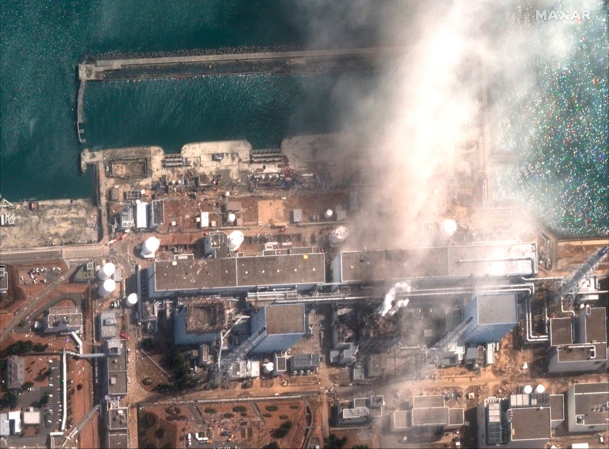 Последствия аварии аэс фукусима. АЭС Фукусима-1. АЭС Фукусима 2011. Авария на АЭС Фукусима-1 ЦУНАМИ. Катастрофа в Японии 2011 атомная станция.