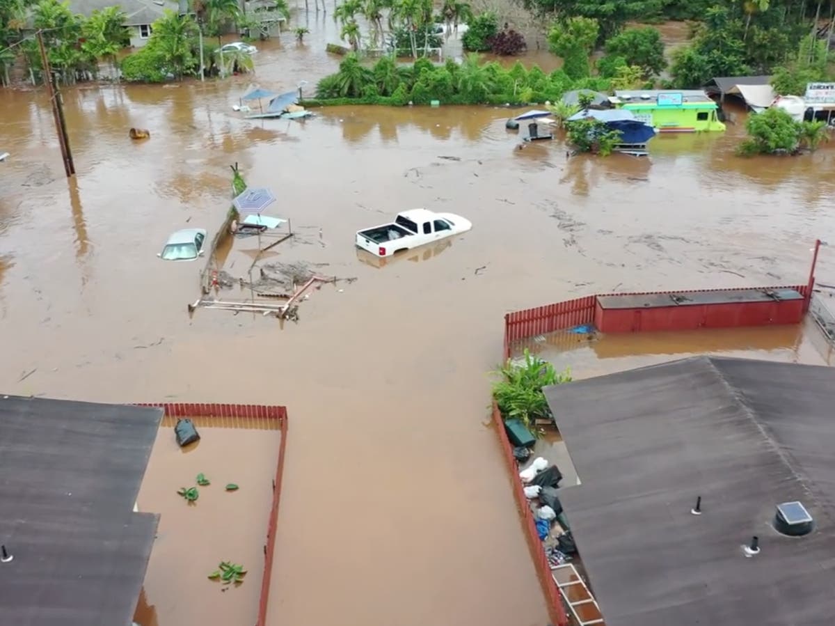Fotos aéreas dramáticas muestran inundaciones devastadoras en Hawái