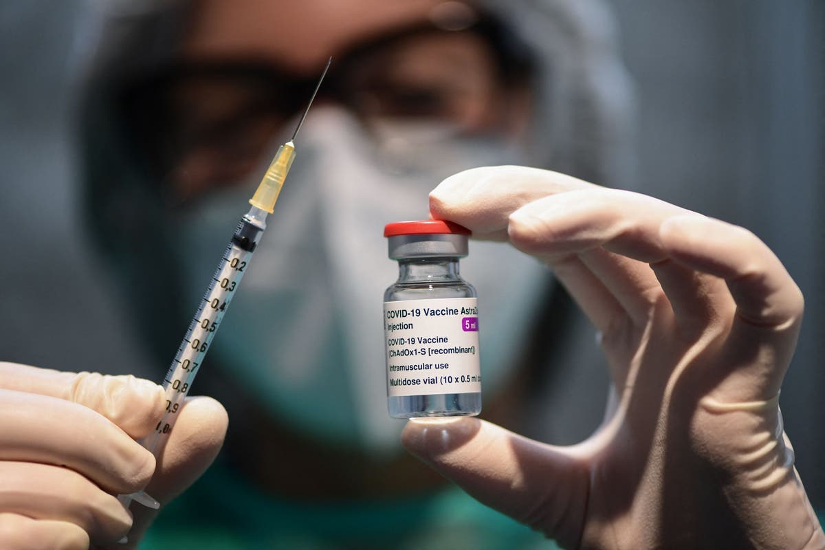 Вакцины запретили. АСТРАЗЕНЕКА вакцина от коронавируса. Самый опасный укол в мире.