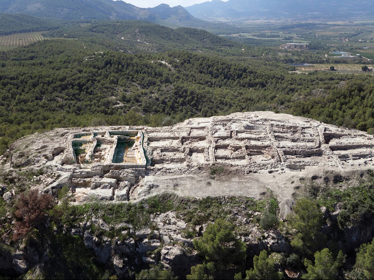 Women may have ruled in bronze-age Spain, burial site suggests