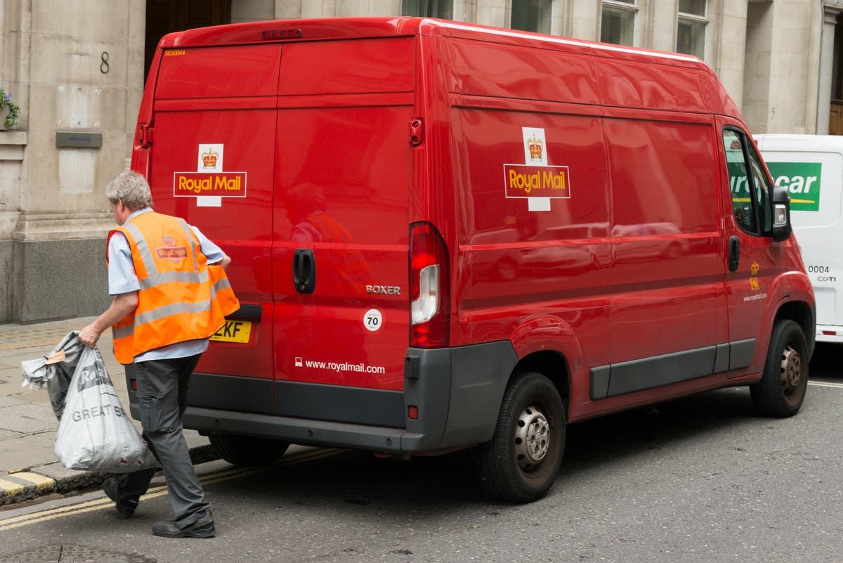 You could get parcels on Sunday now as Royal Mail launches pilot