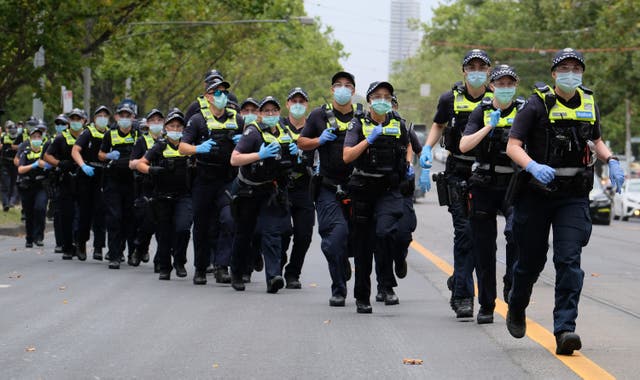 <p>A petition signed by 90 scientists that says genetic mutations could explain the sudden deaths of her four children</p>