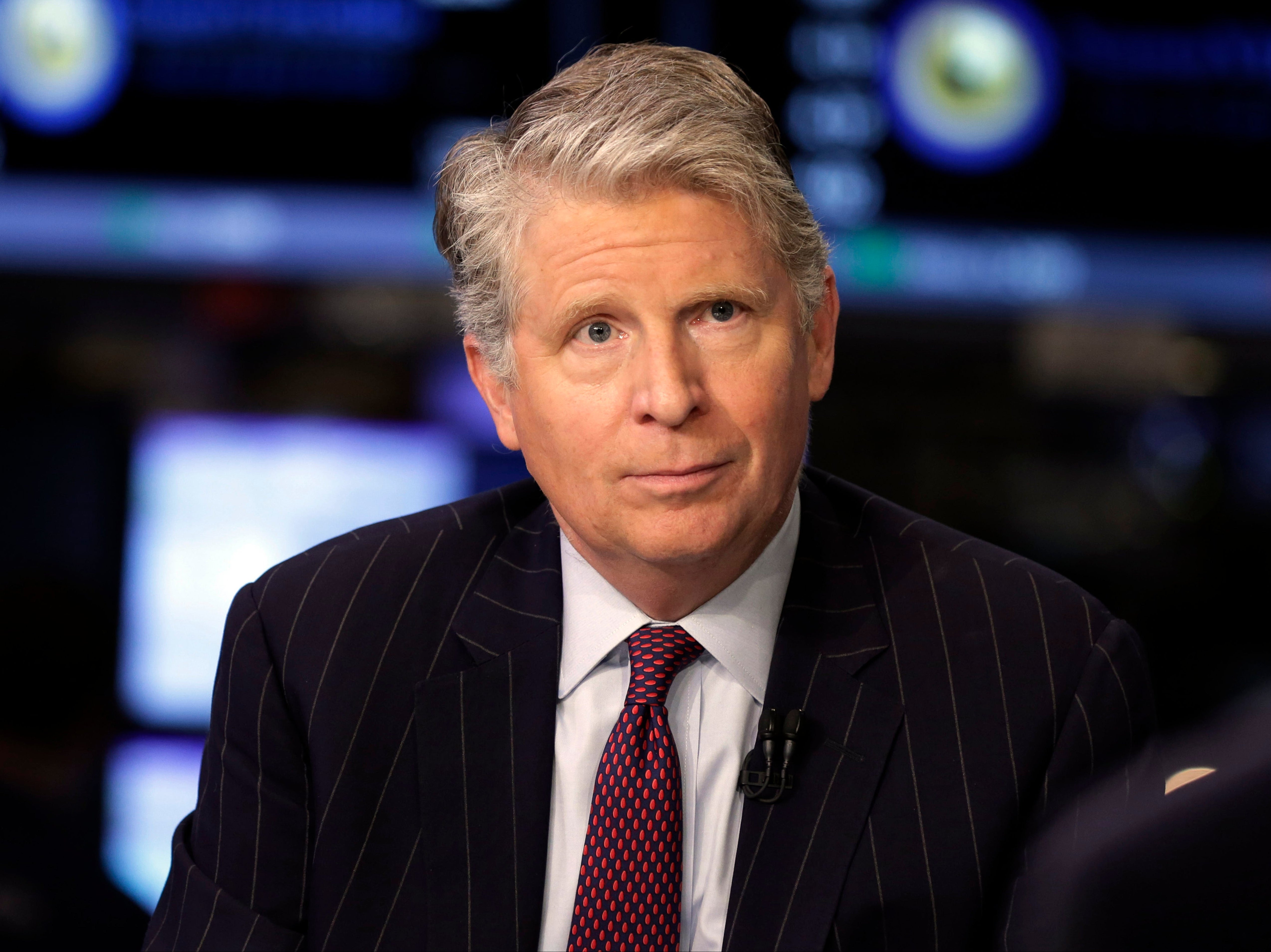 <p>Cyrus Vance Jr</p>