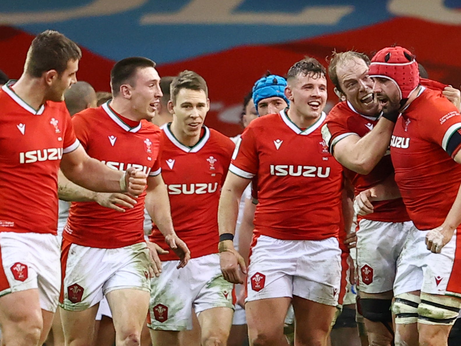 Wales travel to Paris aiming to complete the job