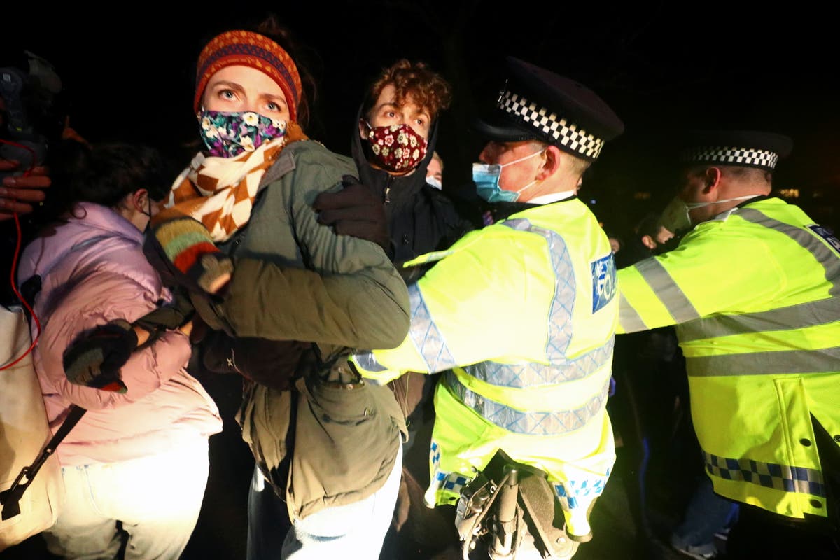 Sarah Everard: Priti Patel demands full report into Metropolitan Police&rsquo;s &lsquo;upsetting&rsquo; response to Clapham vigil