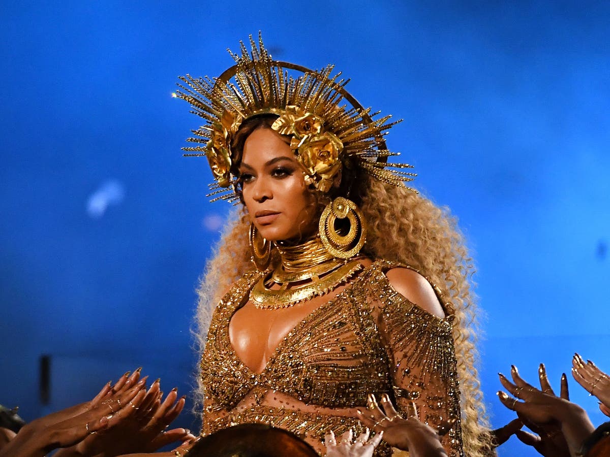 Grammys 2021 - live: Music stars prepare for virtual awards ceremony