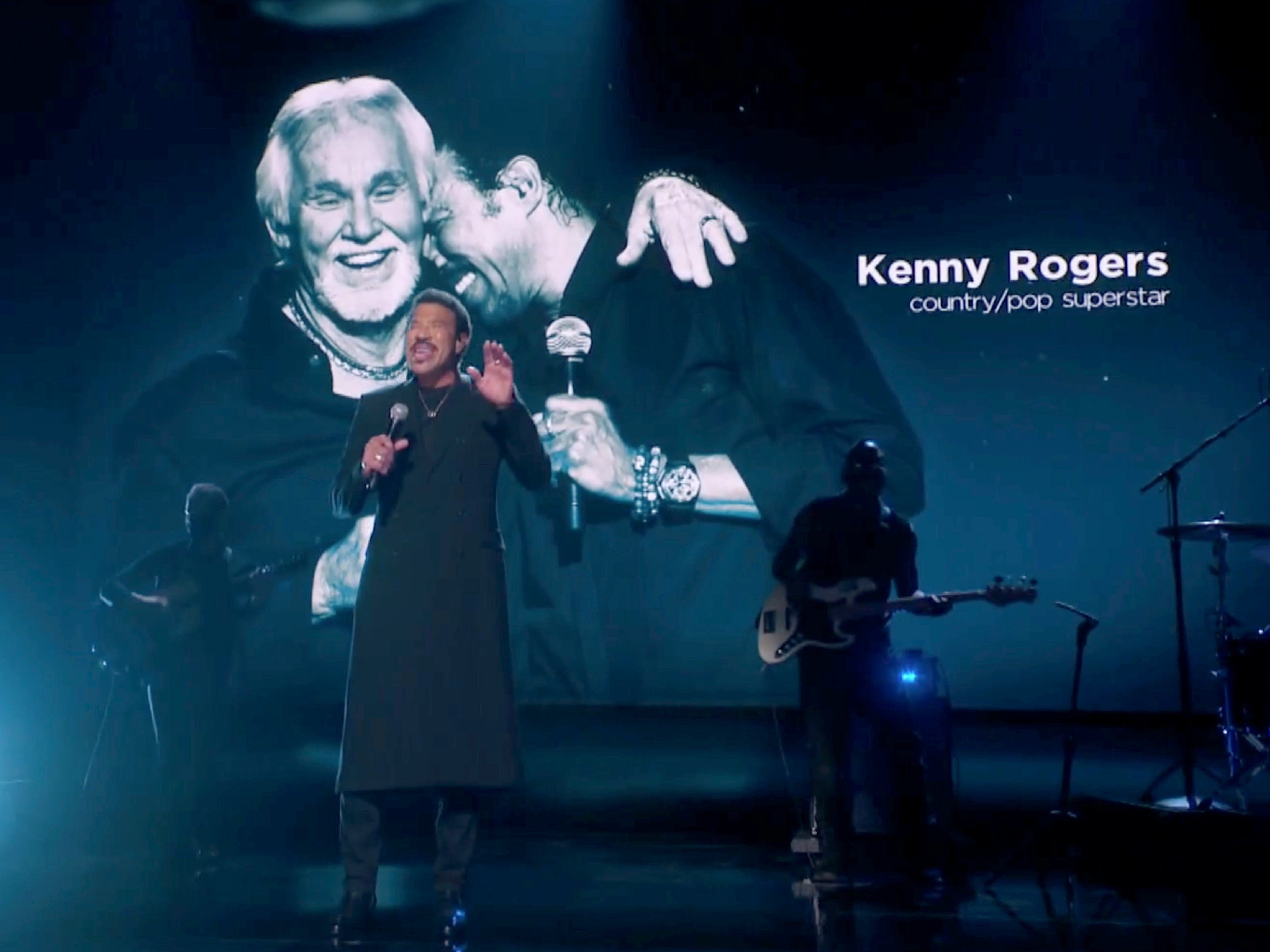 Lionel Richie performs during a tribute to the late Kenny Rogers