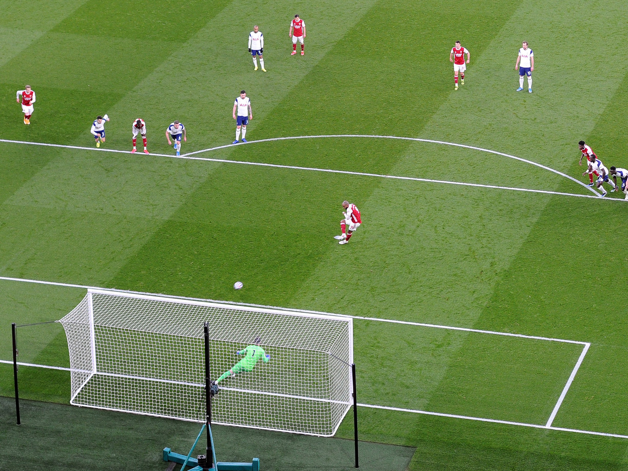 Alexandre Lacazette won and scored Arsenal’s penalty against Tottenham