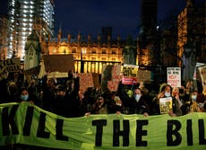 Policing bill: Plan to crack down on protests passes first Commons hurdle despite civil liberties warning