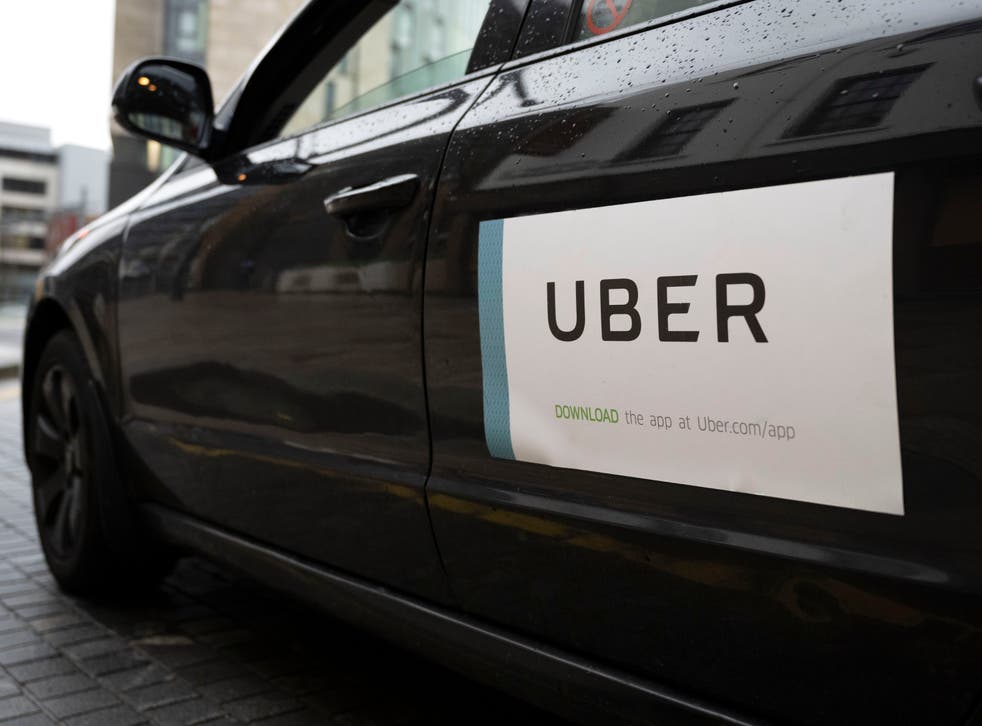 Uber has agreed to give its UK drivers a guaranteed minimum wage, holiday pay and pensions after a Supreme Court ruling.