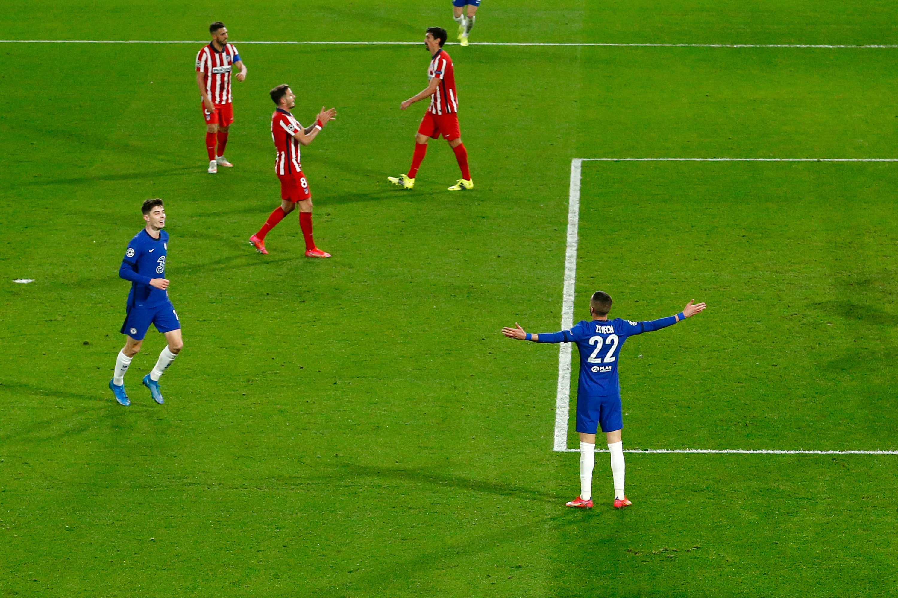 Hakim Ziyech celebrates after scoring Chelsea’s winning goal