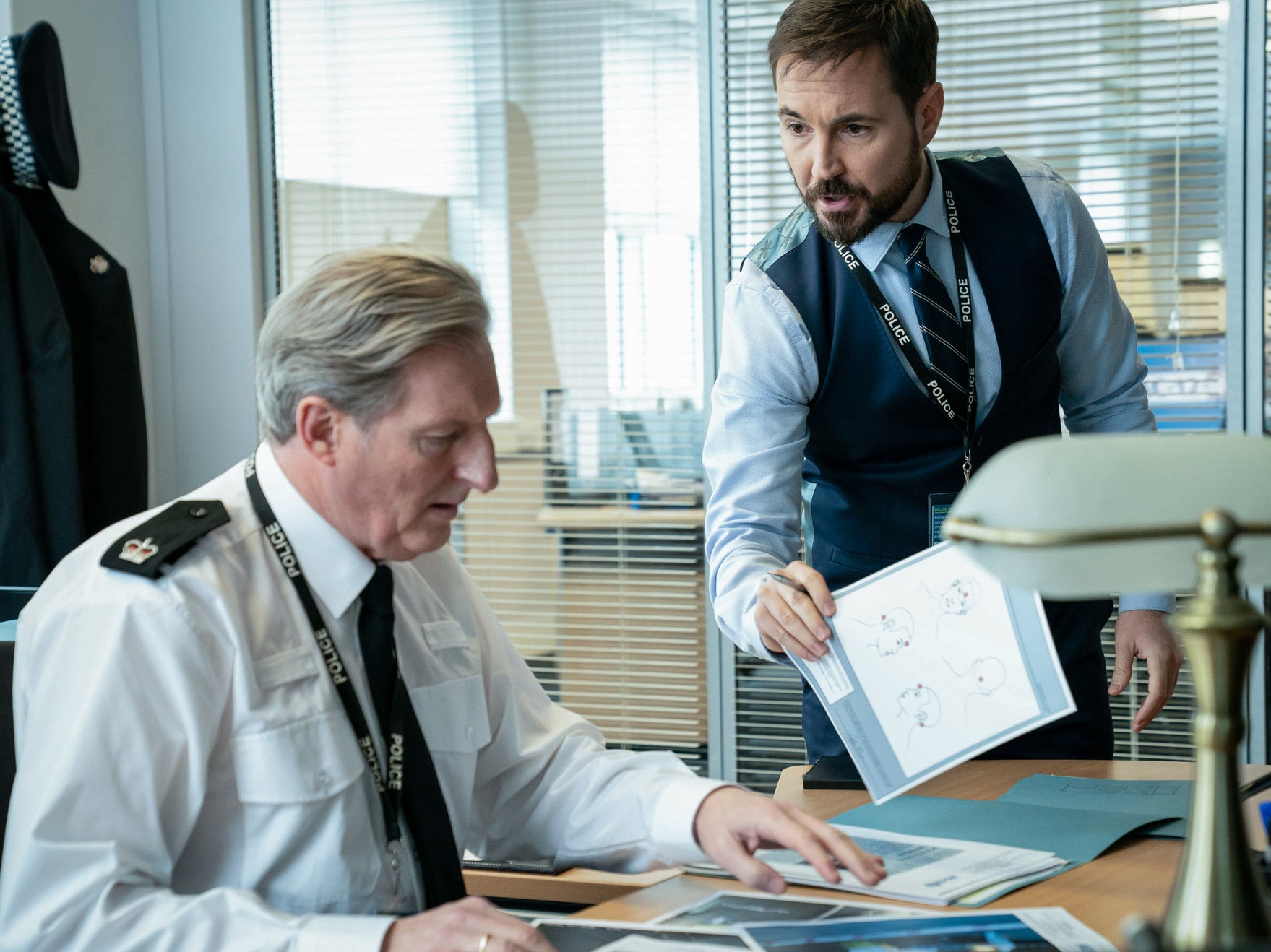 Steve Arnott (Martin Compston) brings the potential case to a sceptical Ted Hastings (Adrian Dunbar)