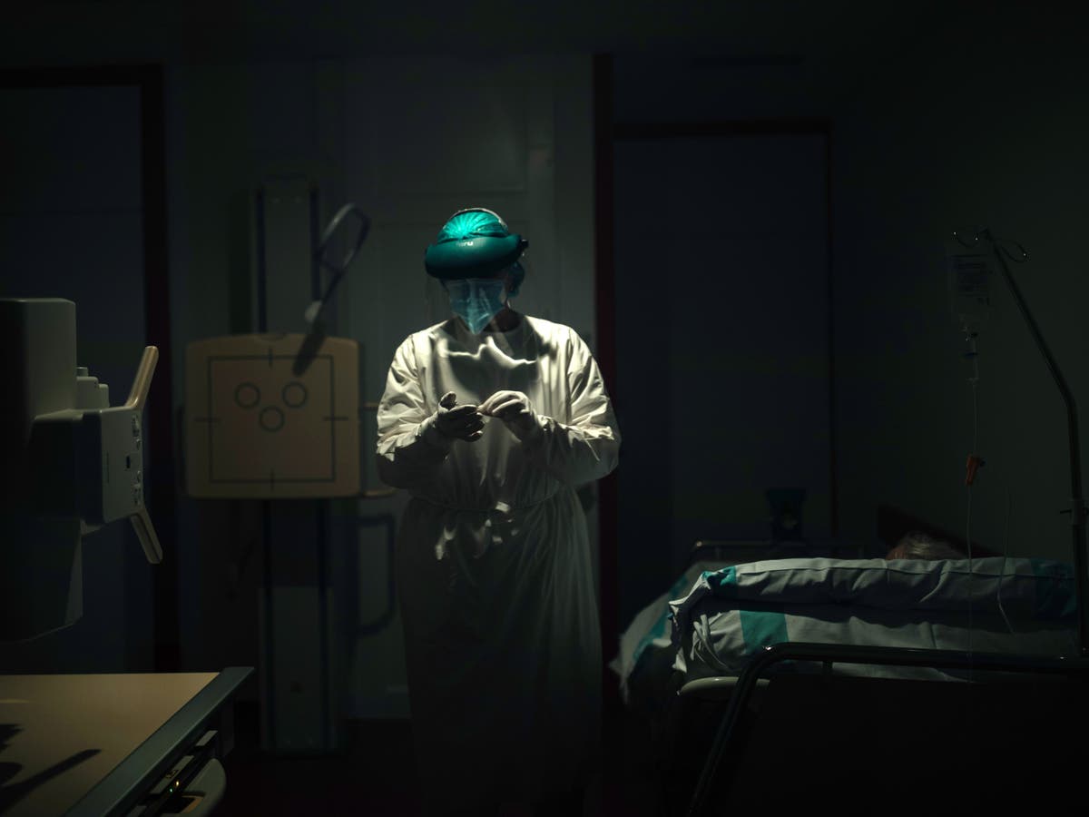 Start preparing for next pandemic now, experts warn Boris Johnson