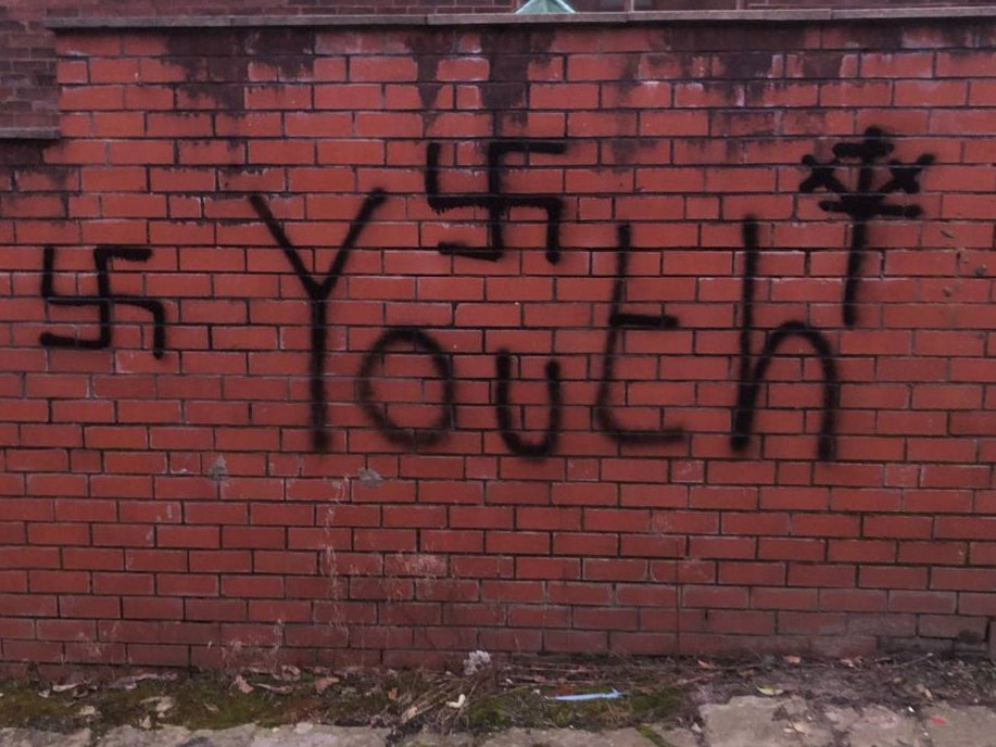 Graffiti by a British member of the National Partisan Movement 