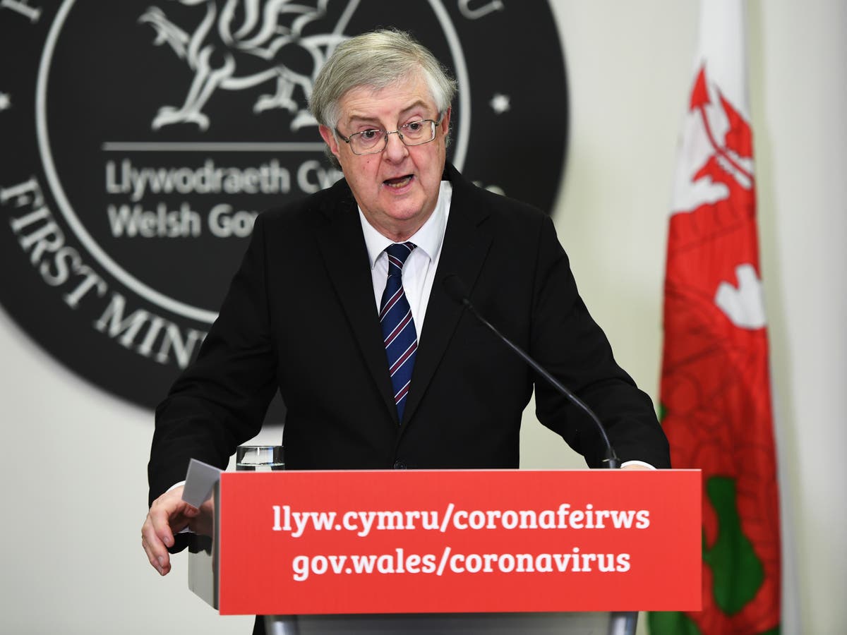 Wales lockdown: Ban on non-essential sales in supermarkets lifted