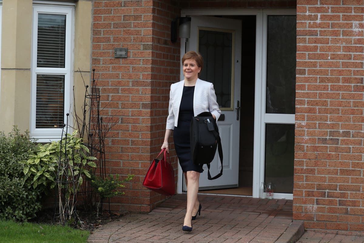 Inquiry report expected to decide if Nicola Sturgeon will be forced to quit to be published within hours