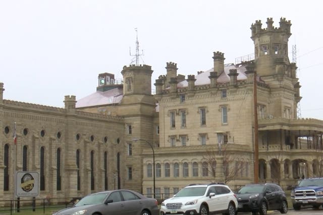 <p>The outside of Anamosa State Penitentiary in Iowa</p>