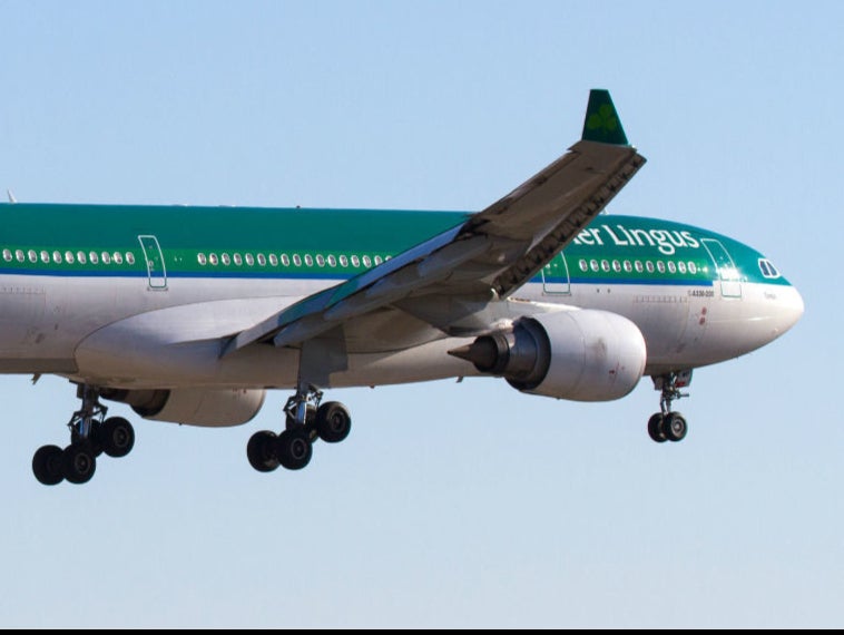 Going west: an Aer Lingus Airbus A330