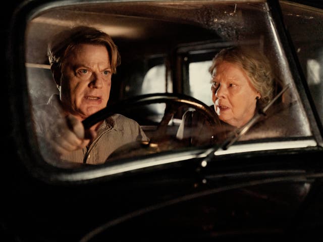<p>School governess, Miss Rocholl (Judi Dench) hires journeyman teacher Thomas Miller (Eddie Izzard) to replace his mysteriously missing predecessor</p>