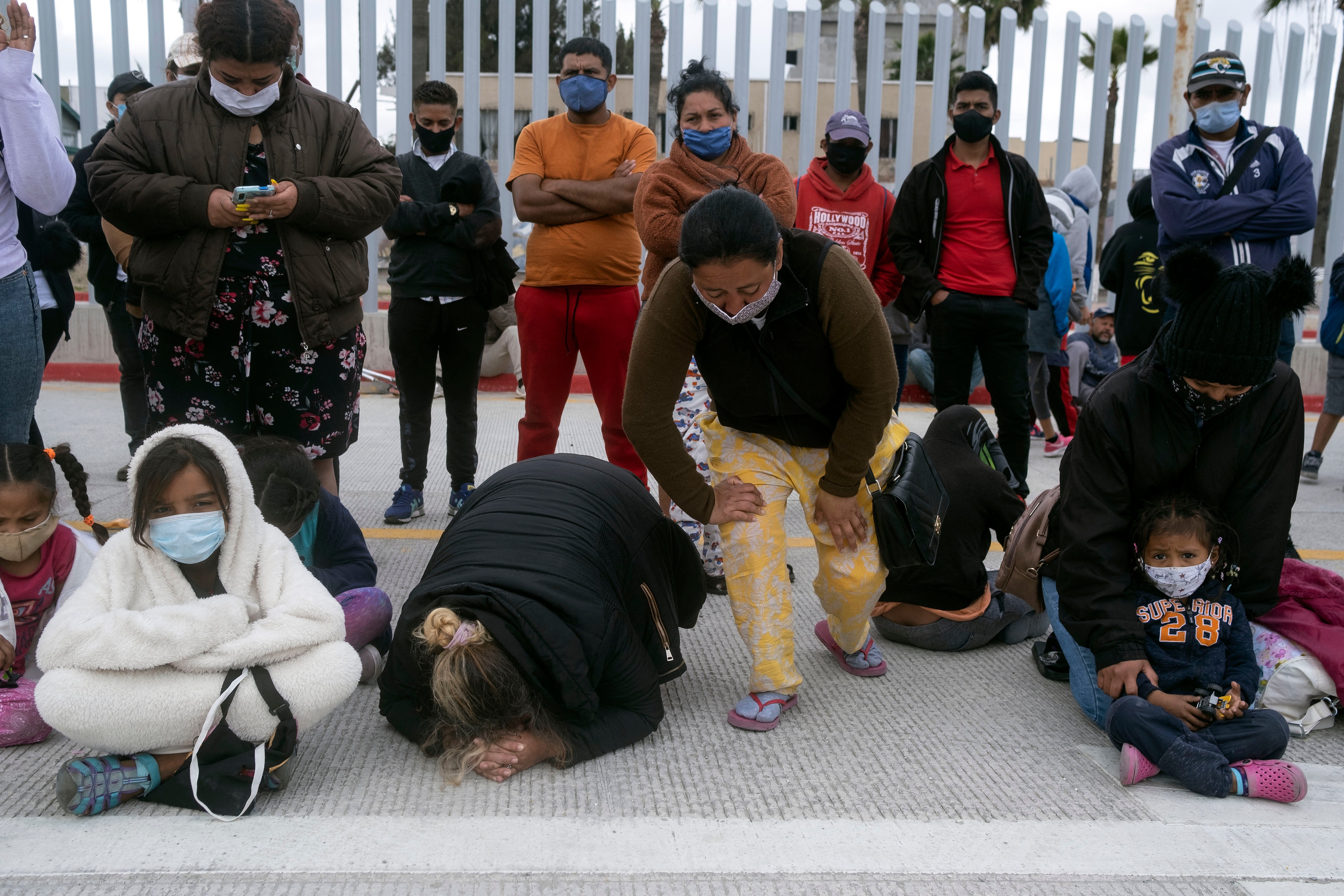 Mayor Of Arizona Border Town Says He Is Declaring State Of Emergency   GettyImages 1231894314 