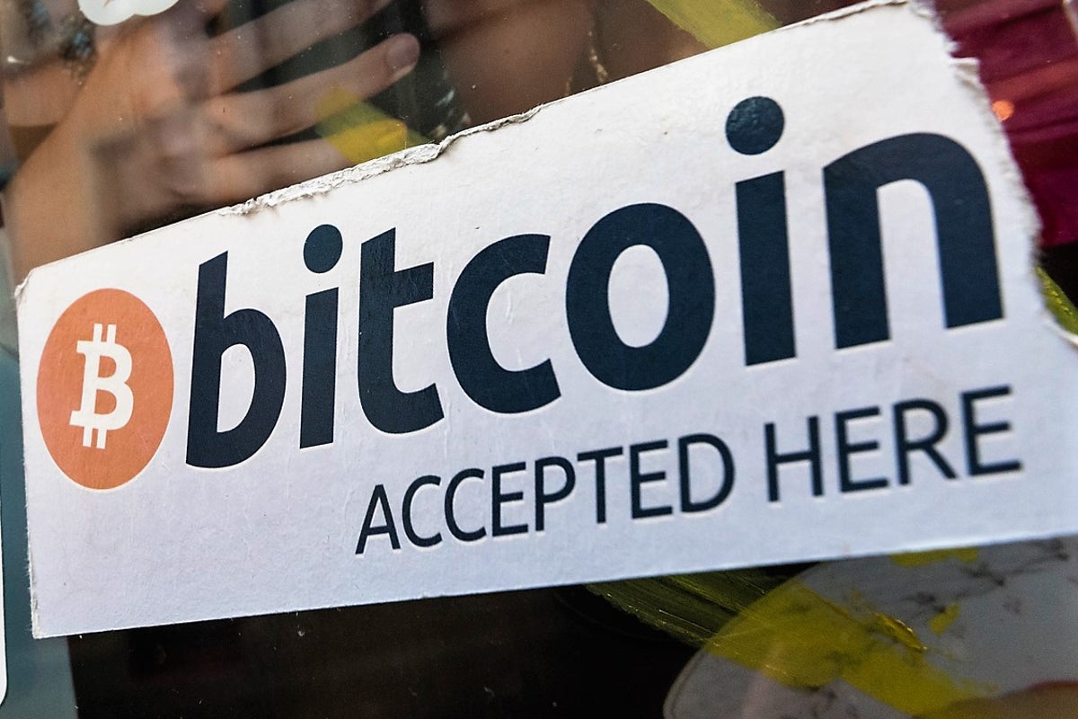 Bitcoin guide: How do you buy, store and spend cryptocurrency - and what to  avoid | The Independent