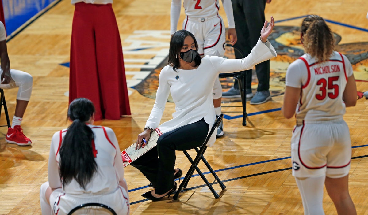 Joni Taylor, Dawn Staley break barriers in SEC title game