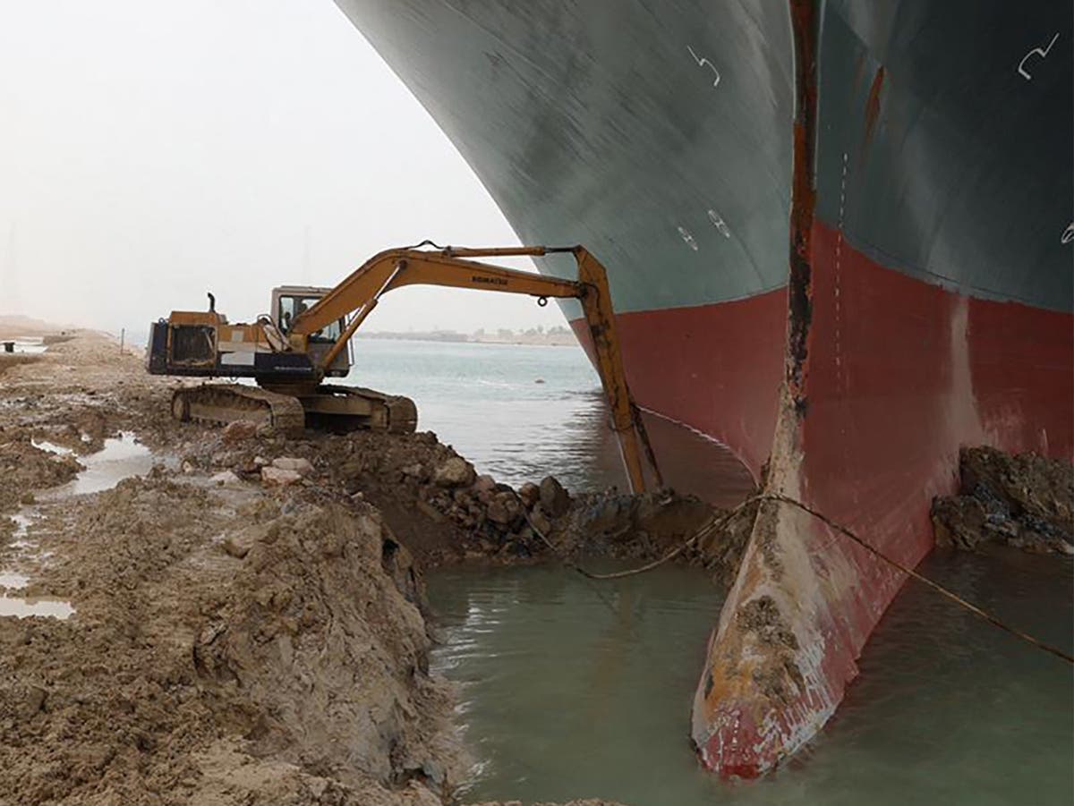 Suez Canal news live: Ever Given rescue effort restarts
