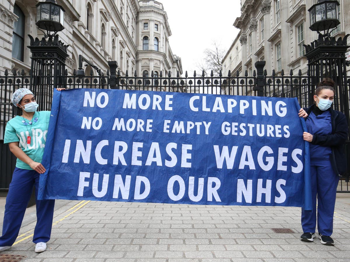 Boris Johnson under pressure to increase NHS pay after Scotland proposes 4% increase