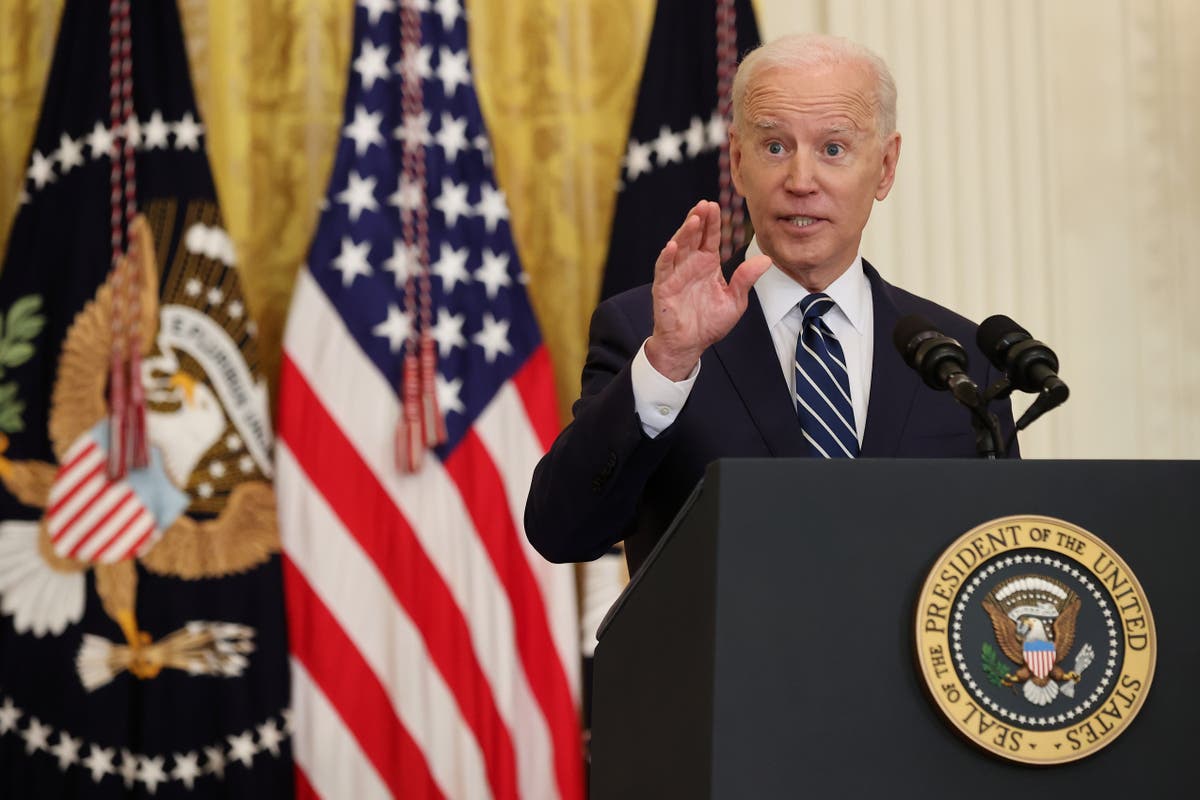 Biden dice che il presidente cinese Xi Jinping “non ha un osso democratico” nel suo corpo