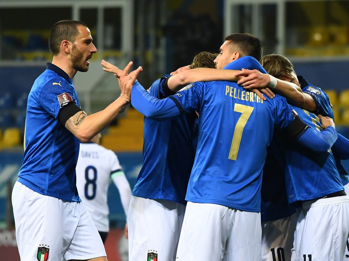 Italy see off Northern Ireland in winning start to World Cup qualifying campaign