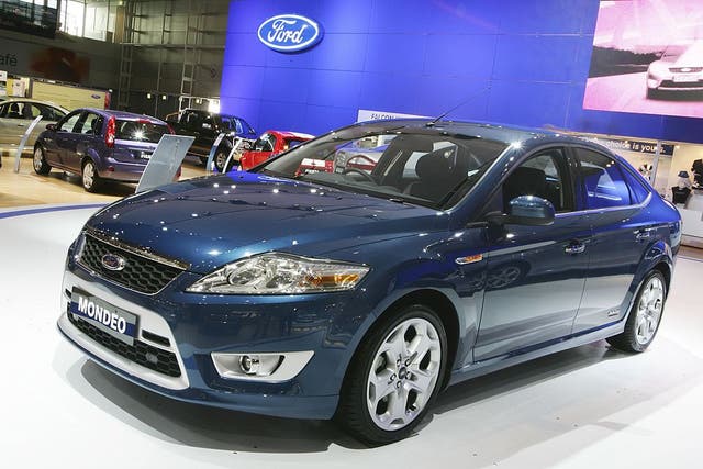 <p>Mondeo will be replaced by a  lower-emission, hybrid engine model, Ford says</p>
